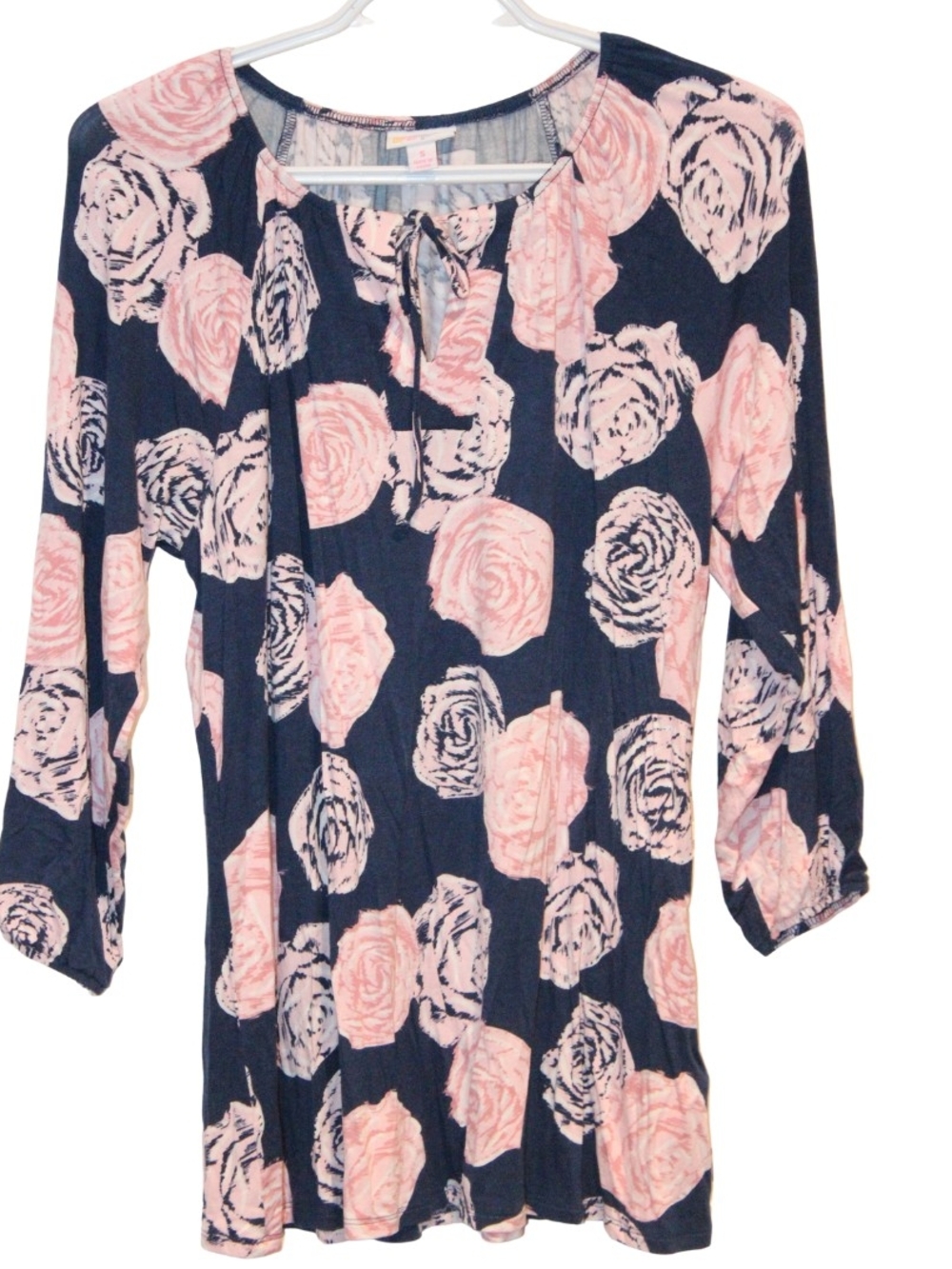 2/$30 🏷 Lularoe Navy and Pink Floral Tie Neck Blouse Size S